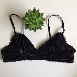 Victoria's Secret Intimates & Sleepwear - Victoria's Secret Unlined Bralette Victoria's Secret Intimates & Sleepwear - Victoria's Secret Unlined Bralette
